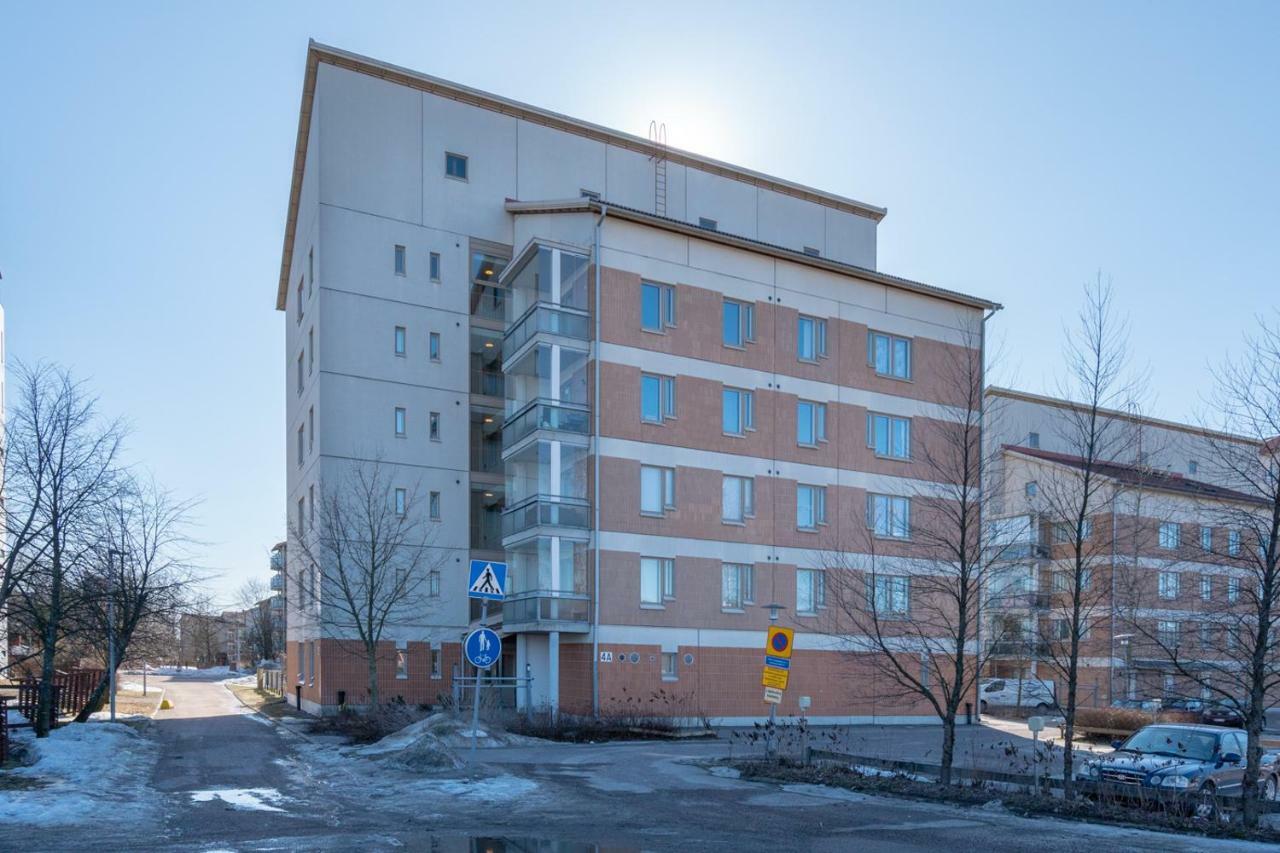 Hiisi Homes Vantaa Sauna Airport Экстерьер фото